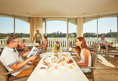 Scent-Based Breakfast Experiences