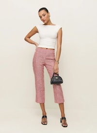 Spring Fashion Blooms Image 5