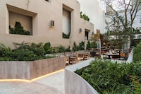 Immersive Wine Experiences Image 2