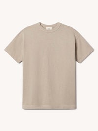 Heavyweight Material T-Shirts Image 3