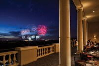 Luxurious Getaway Experiences Image 2