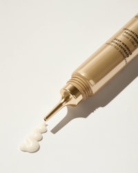 Targeted Anti-Aging Concentrates Image 3