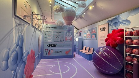 Selfie Trampoline Pop-Ups