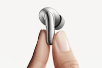 High-Fi WiFi-Connected Earbuds Image 4