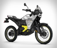 Liquid-Cooled Electric Motorcycles Image 5