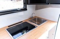 Carbon Fiber Truck Campers Image 5