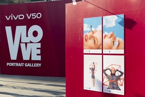 Smartphone-Focused Portrait Gallery Activations