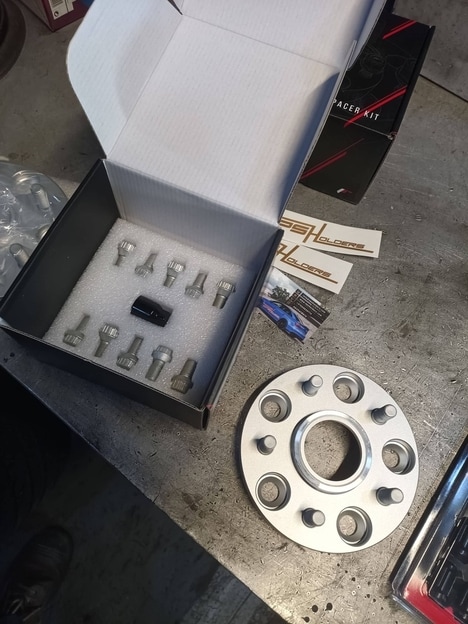 Premium Vehicle Tuning Parts