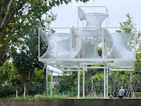 Billowing Modular Art Installations Image 2