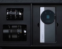 Interchangeable Lens Smartphones Image 2