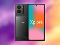 Teen-Targeted Smartphone Models Image 1