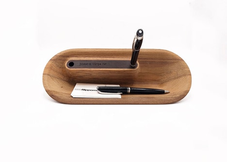 Organized Minimal Pen Holders