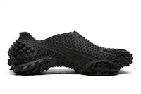 Prickly Monochromatic Sleek Footwear Image 5