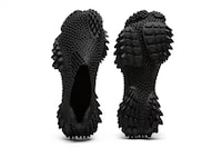 Prickly Monochromatic Sleek Footwear Image 6