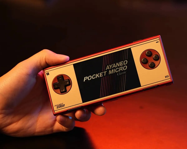 Handheld Retro Gaming Consoles
