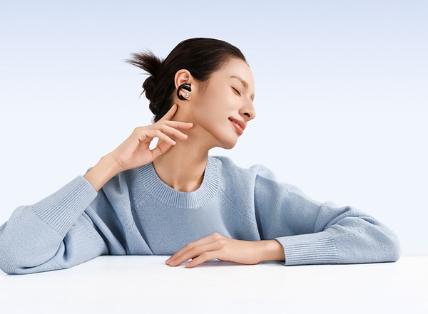 Airy Bass-Boosted Earbuds