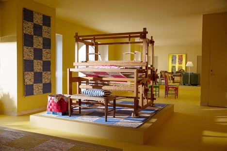 Sustainable Woven Exhibitions