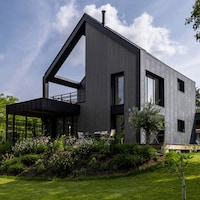 Slate-Based Facade Systems Image 3