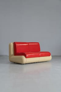 Upholstered Red PVC Sodas Image 2