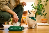 Thickly Textured Pet Wipes Image 2
