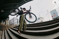 Super Commuter Electric Bikes Image 3