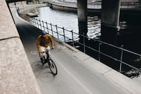Super Commuter Electric Bikes Image 6