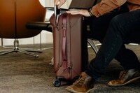 Hybrid Ultra-Strong Suitcases Image 2