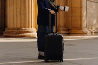 Hybrid Ultra-Strong Suitcases Image 3