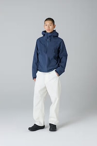 Versatile Summer-Ready Fashion Image 1