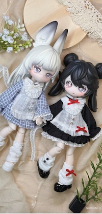 Collectable Sculptural Doll Collections