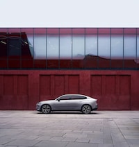 Everyday Luxury Electric Sedans Image 4