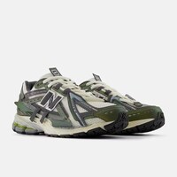 Extravagant Dad-Inspired Shoes Image 2