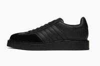 Italian-Made Classic Sneakers Image 1