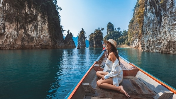 Immersive Women-Targeted Travel Tours