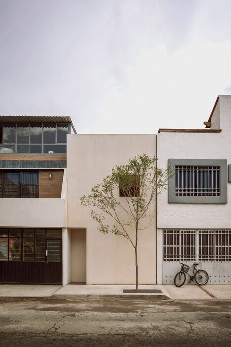 Structural Lightwell Mexican Homes