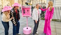 Beautifying Pre-Concert Pop-Ups