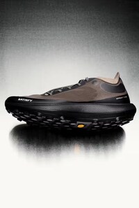 Dynamic Technical Sneaker Models Image 2