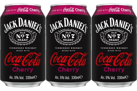 Cherry Cola Whiskey Refreshments