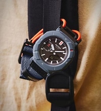 Featherlight Rugged Adventurer Timepieces Image 4
