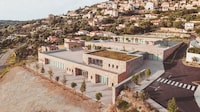 Granite-Clad Coastal Schools Image 2