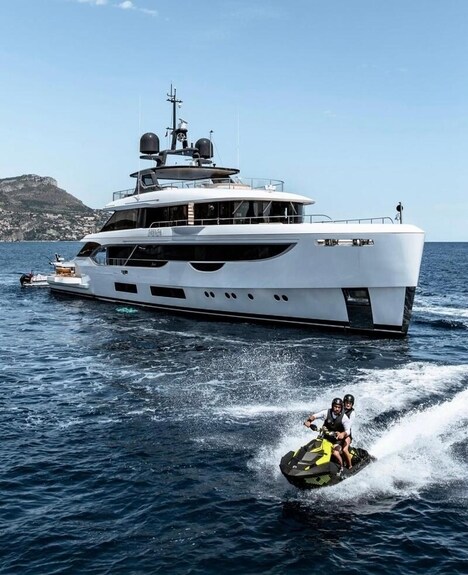 Exclusive Superyacht Designs