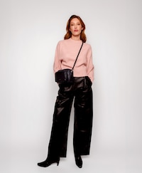Spacious Crossbody Handbags Image 5