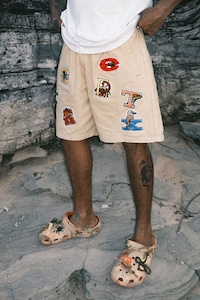 Australia-Honoring Clog Designs Image 3