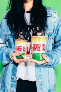 Ramen-Themed Smoking Accessories Image 3