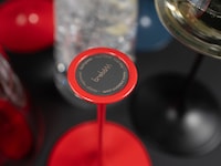 Space-Saving Wine Glasses Image 4