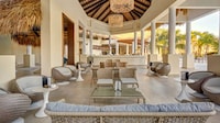 Unique Resort Vacations Image 4