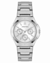 Versatile Affordable Refined Timepieces Image 3