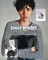 Young Singer-Collaborative Apparel Image 6