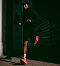 Tire-Inspired Running Shoes Image 5