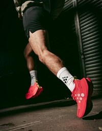 Tire-Inspired Running Shoes Image 6
